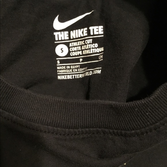Kids Nike T-shirt - Picture 3 of 3